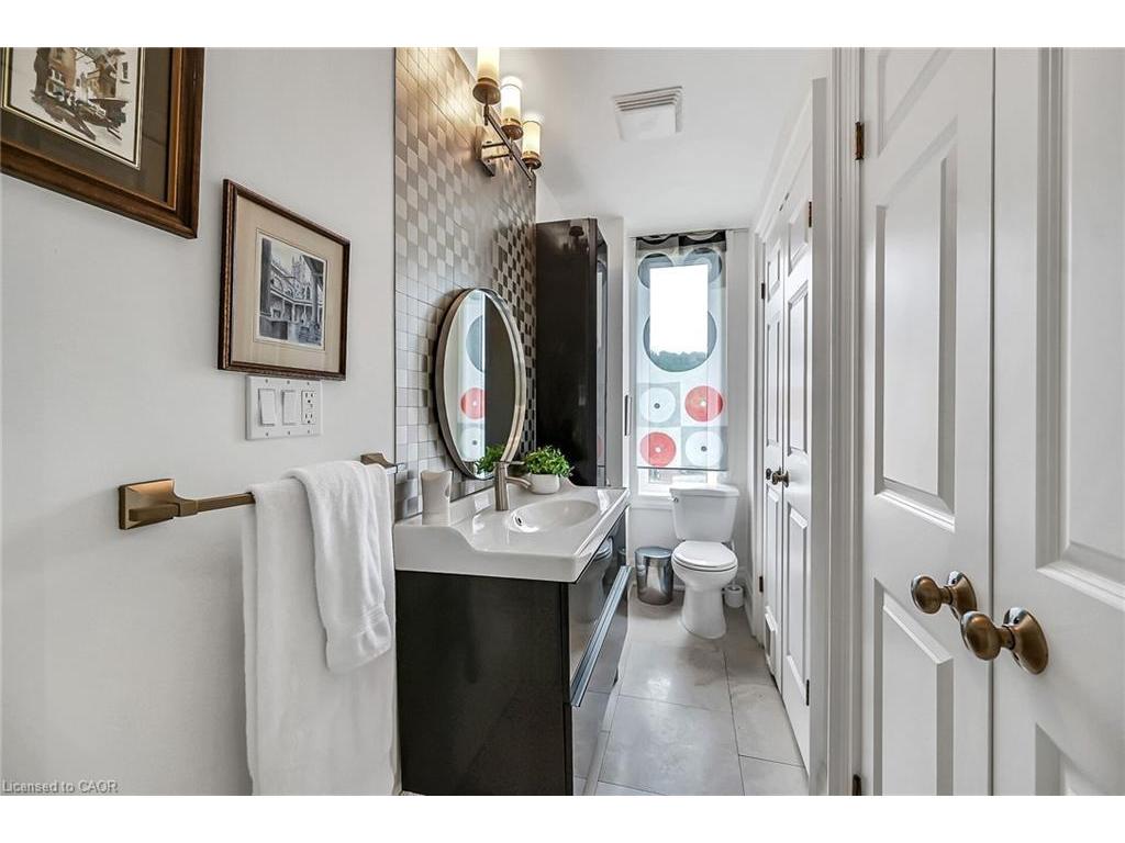 









86


Herkimer

Street, PH41,
Hamilton,




ON
L8P 2G7

