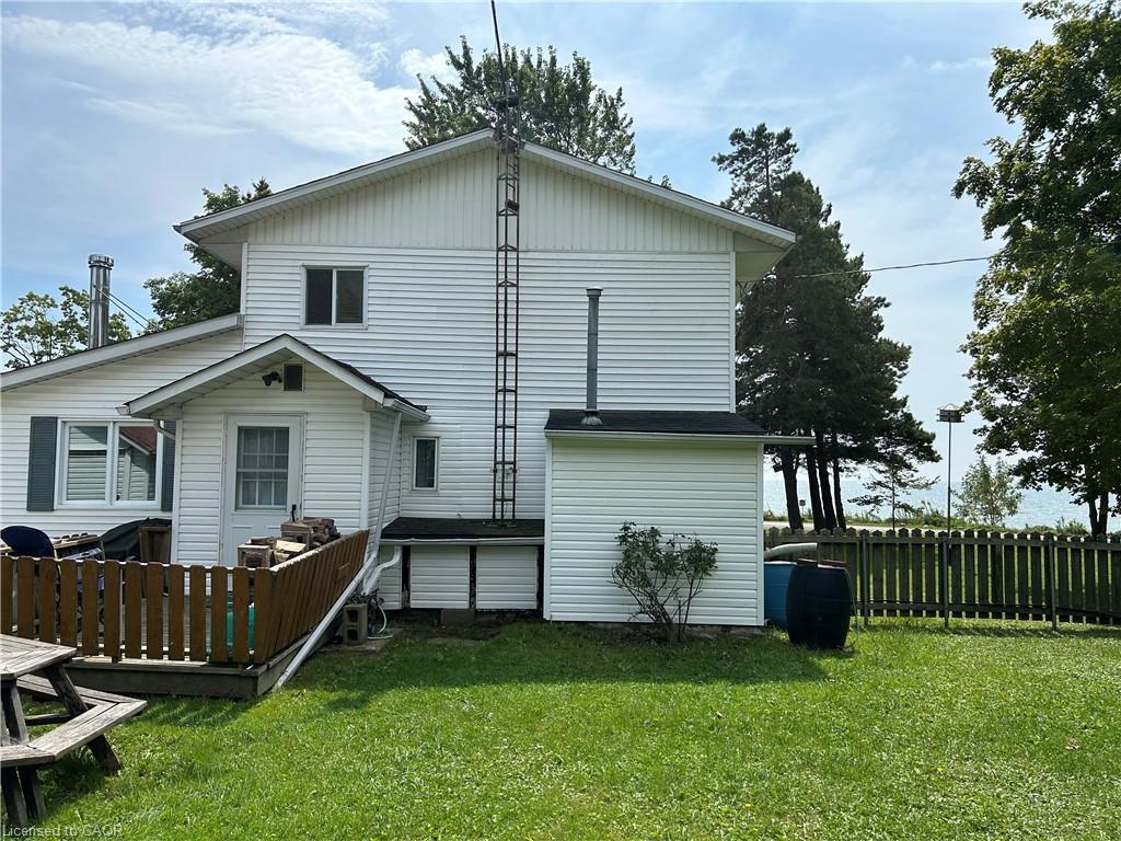 









2431


Lakeshore

Road,
Dunnville,




ON
N1A 2W8

