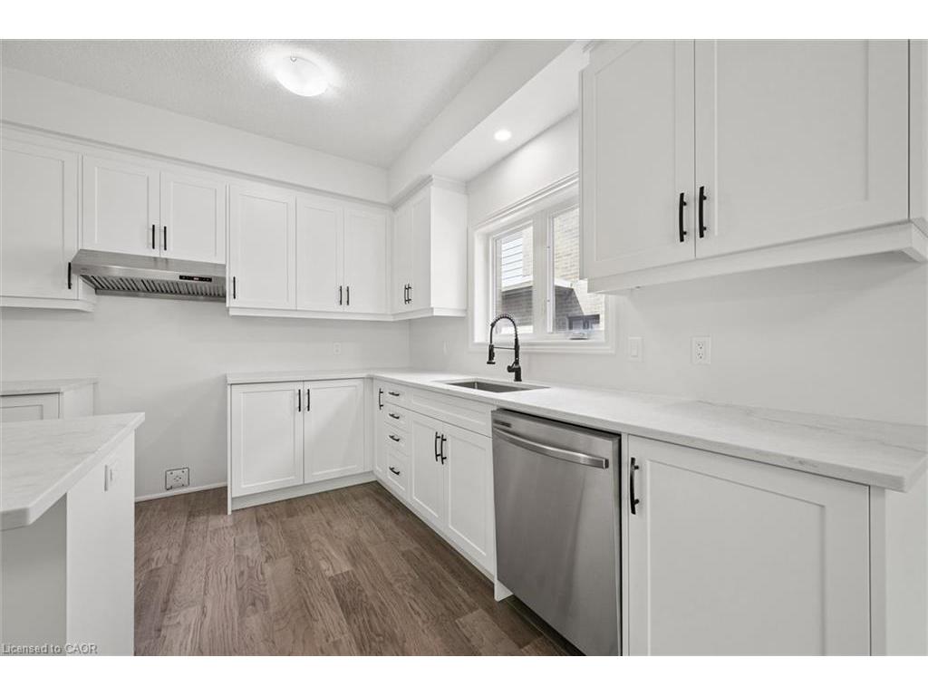 









252


Otterbein

Road,
Kitchener,




ON
N2B 0A7

