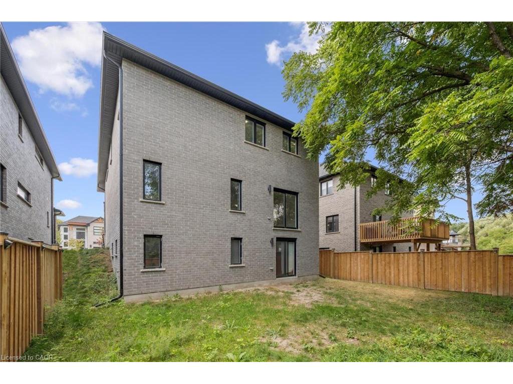 









252


Otterbein

Road,
Kitchener,




ON
N2B 0A7

