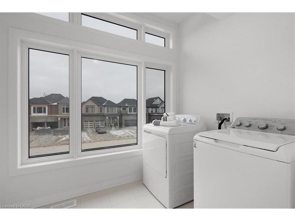 









628


Windwood

Drive,
Binbrook,




ON
L0R 1C0

