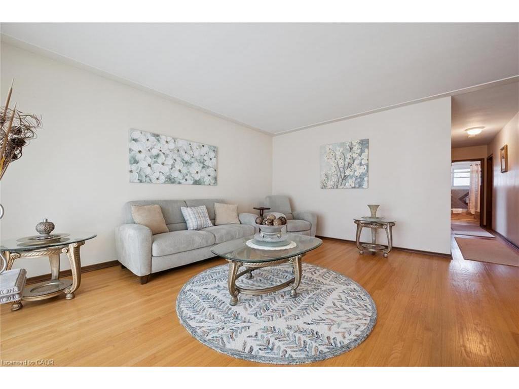 









136


Fairway

Road North,
Kitchener,




ON
N2A 2N6

