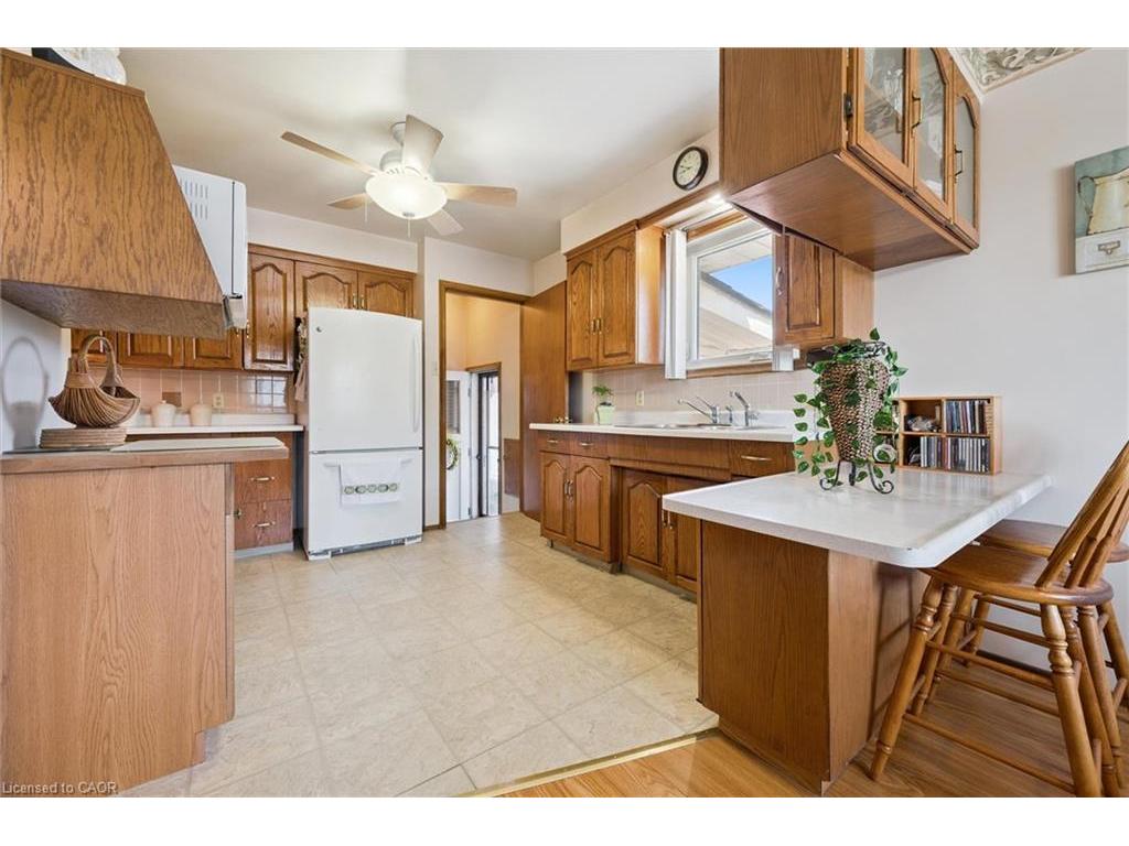 









136


Fairway

Road North,
Kitchener,




ON
N2A 2N6

