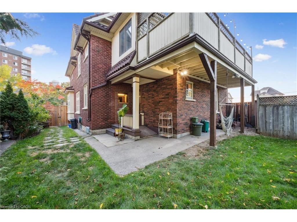 









76


Ahrens

Street West,
Kitchener,




ON
N2H 4C1


