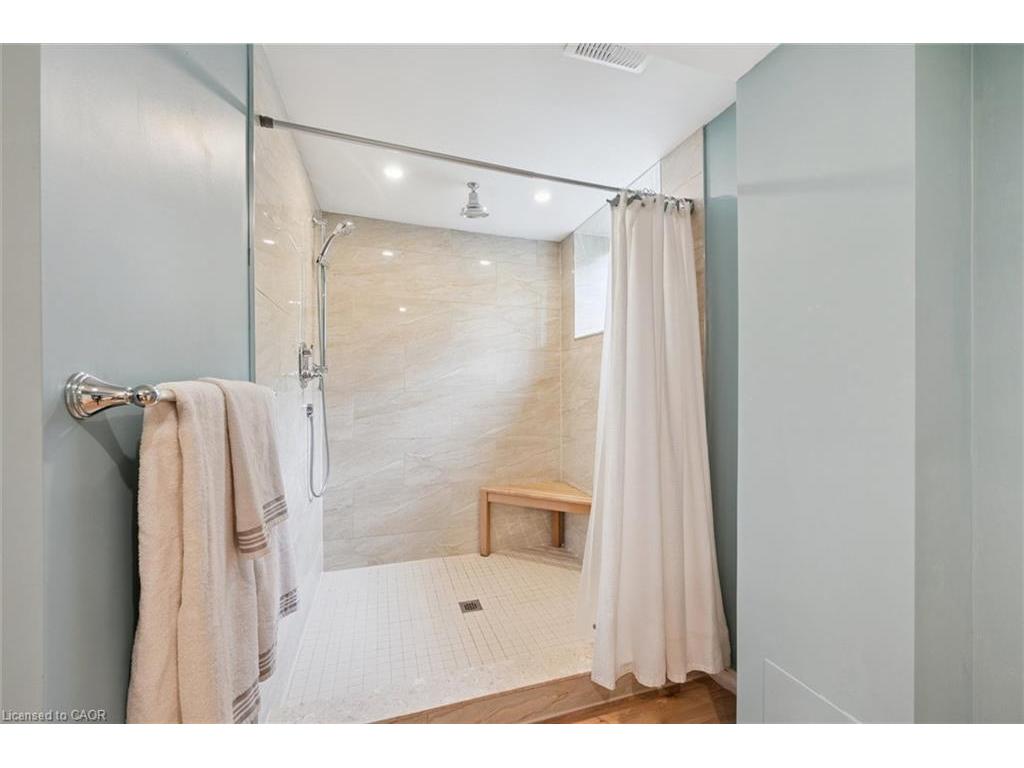 









101


Landrex

Boulevard,
Rockwood,




ON
N0B 2K0

