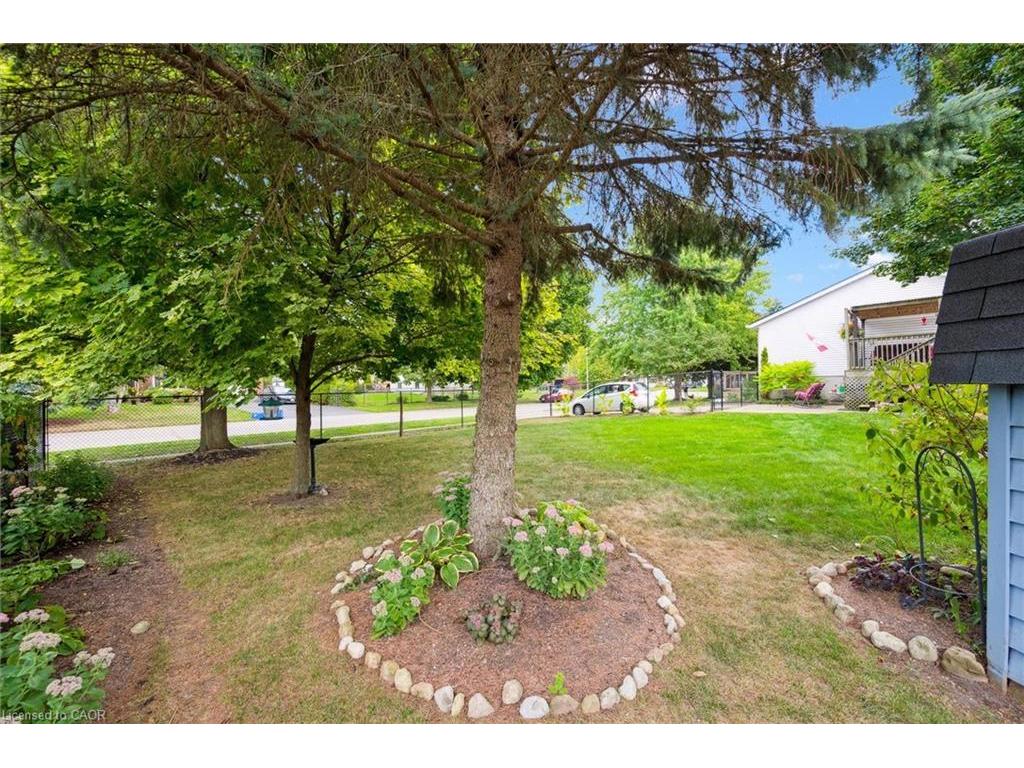 









101


Landrex

Boulevard,
Rockwood,




ON
N0B 2K0

