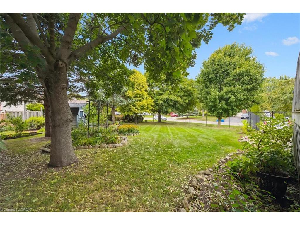 









101


Landrex

Boulevard,
Rockwood,




ON
N0B 2K0

