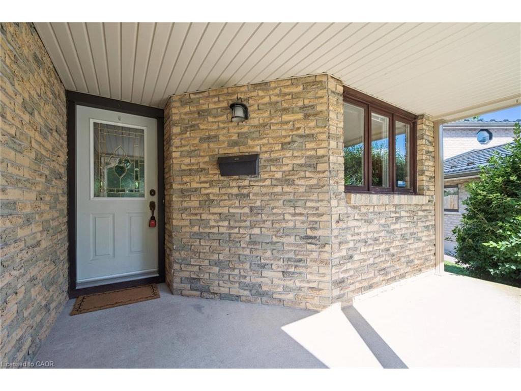 









15


Jodi

Place,
Guelph,




ON
N1H 7R1

