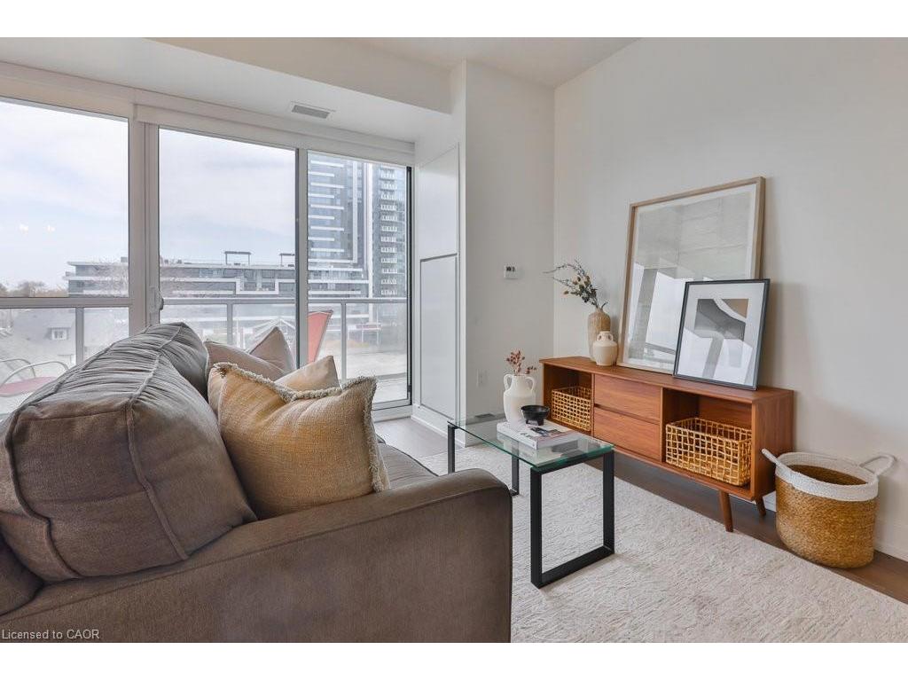 









8


Ann

Street, 401,
Mississauga,




ON
L5G 3E6

