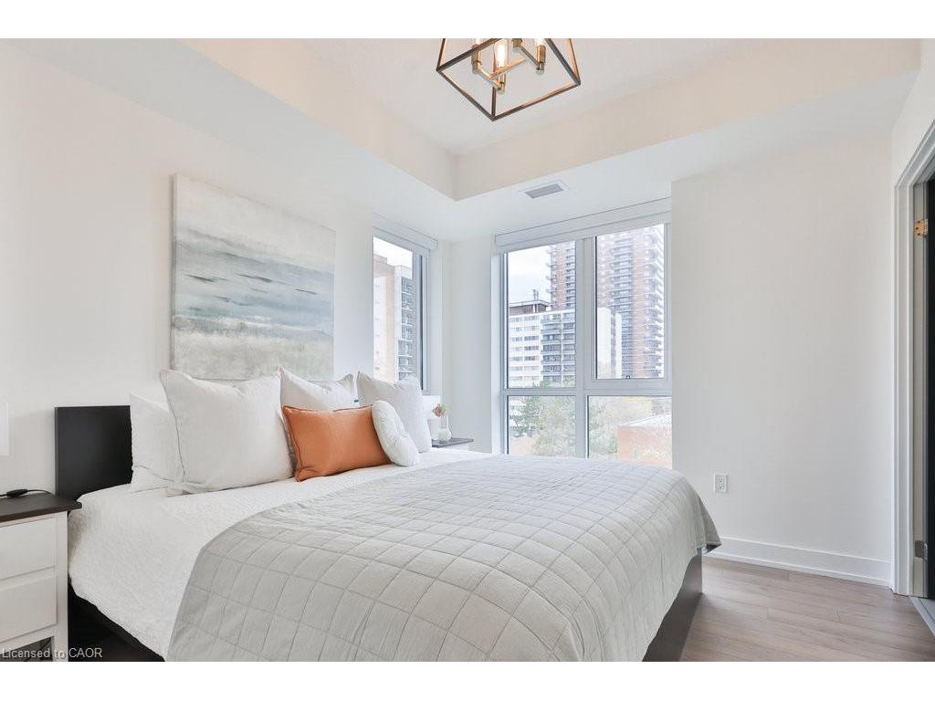 









8


Ann

Street, 401,
Mississauga,




ON
L5G 3E6

