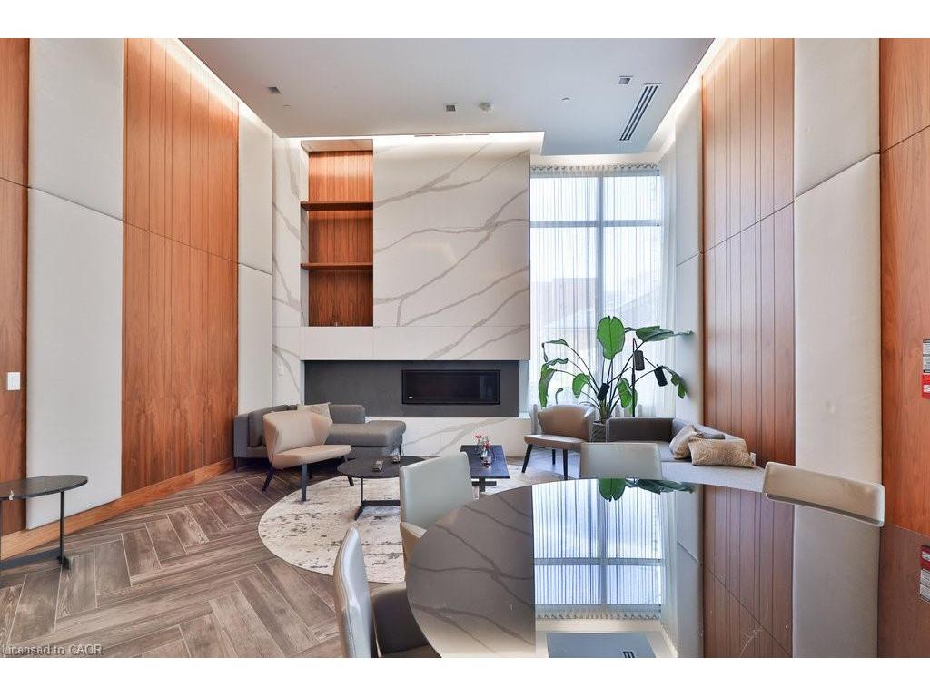 









8


Ann

Street, 401,
Mississauga,




ON
L5G 3E6

