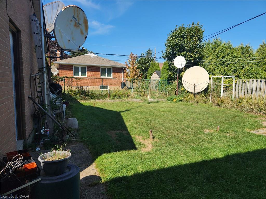 









6


Hoshlega

Drive,
Scarborough,




ON
M1G 2X5

