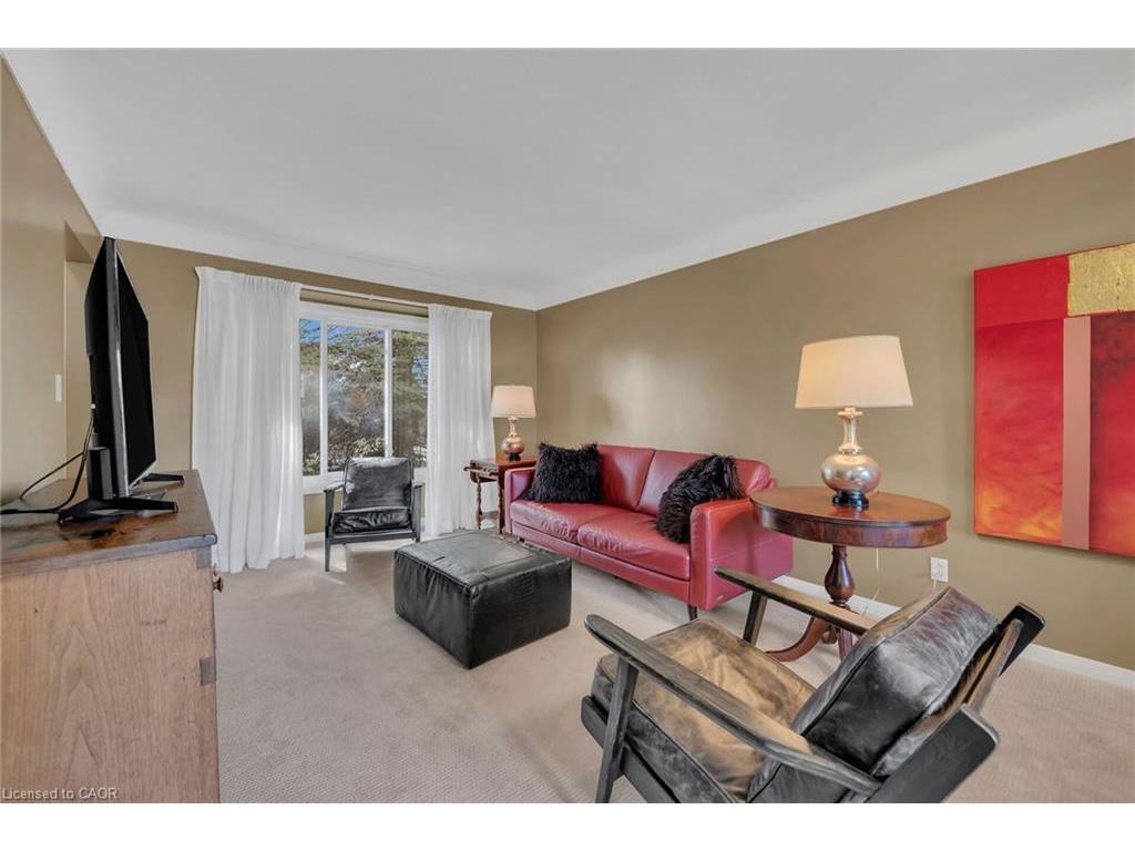 









325


Brookfield

Boulevard,
Dunnville,




ON
N1A 1L7

