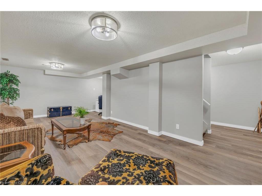 









325


Brookfield

Boulevard,
Dunnville,




ON
N1A 1L7

