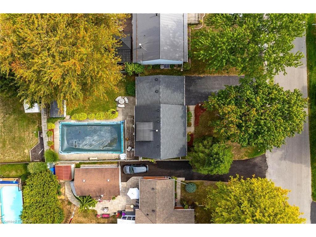 









325


Brookfield

Boulevard,
Dunnville,




ON
N1A 1L7

