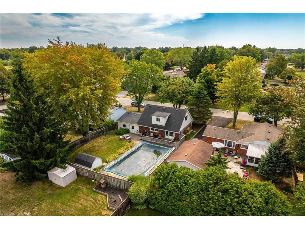 









325


Brookfield

Boulevard,
Dunnville,




ON
N1A 1L7

