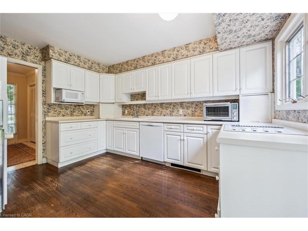 









29


Lynwood

Place,
Guelph,




ON
N1G 2V9

