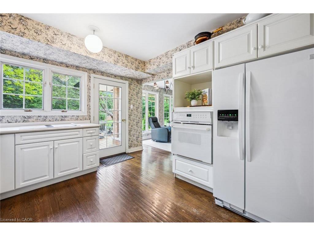 









29


Lynwood

Place,
Guelph,




ON
N1G 2V9

