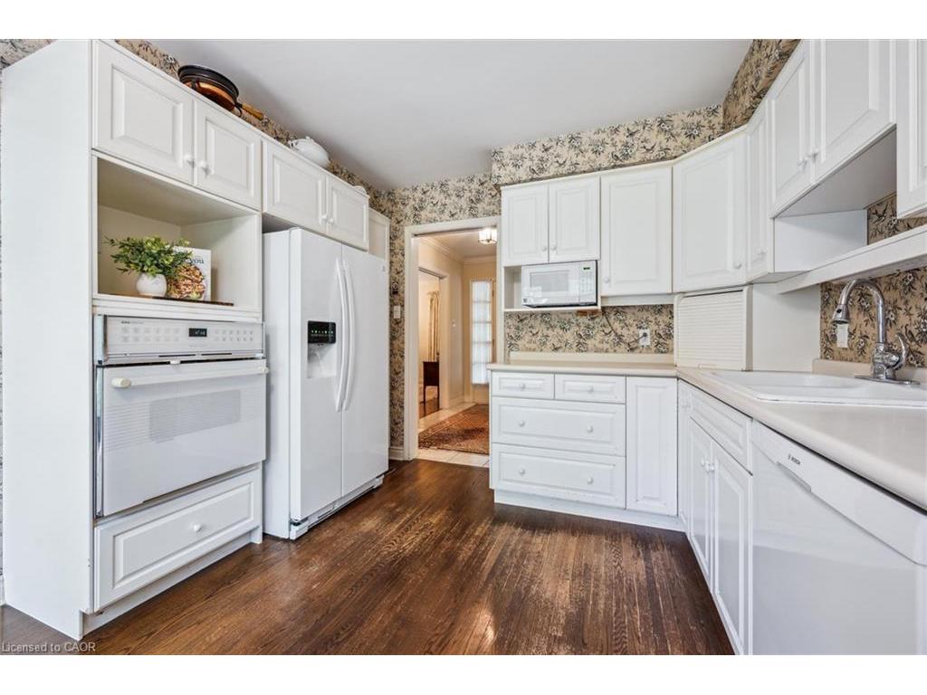 









29


Lynwood

Place,
Guelph,




ON
N1G 2V9

