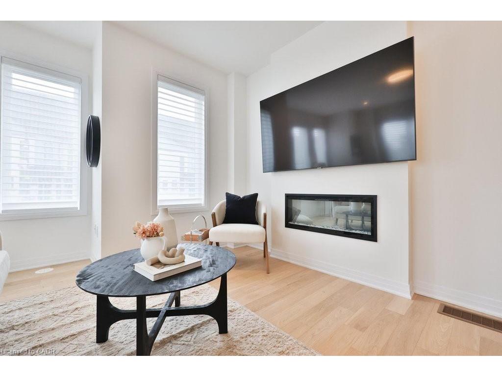 









9


Crown

Gate,
Oakville,




ON
L6M 0W8

