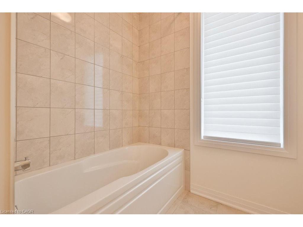 









9


Crown

Gate,
Oakville,




ON
L6M 0W8

