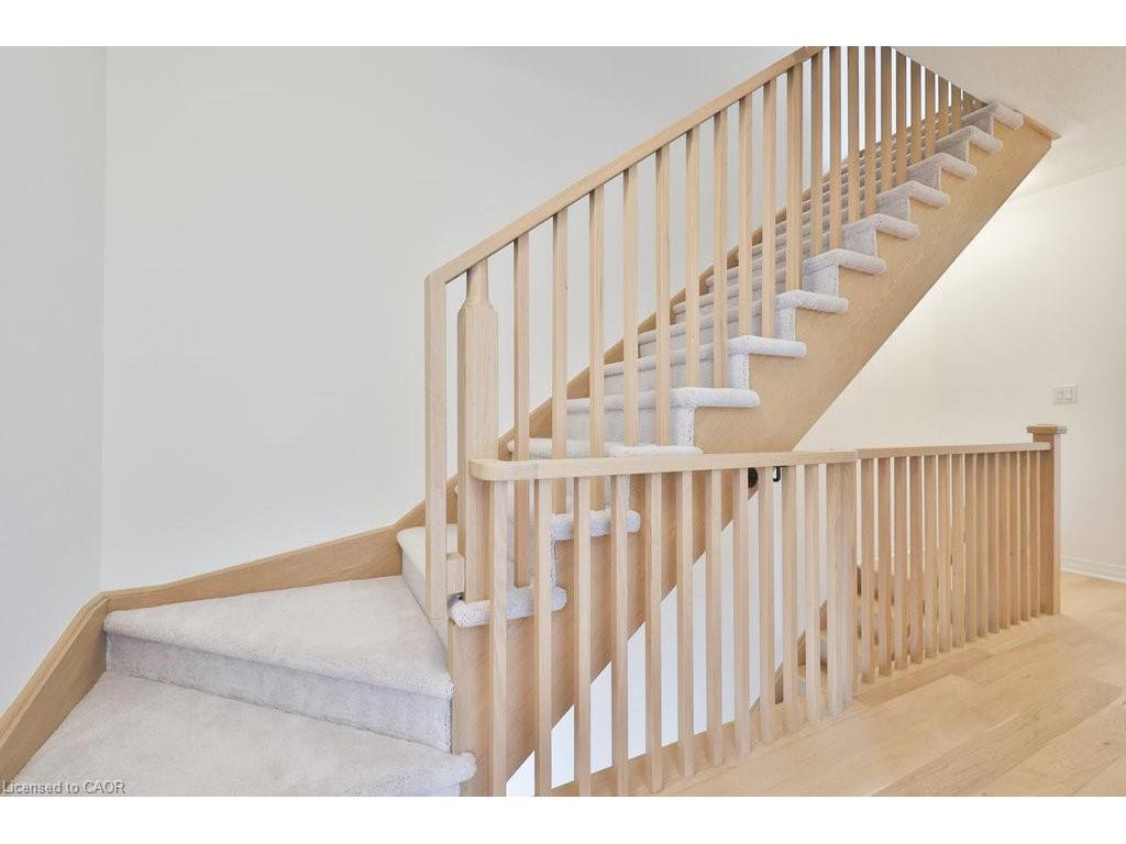 









9


Crown

Gate,
Oakville,




ON
L6M 0W8

