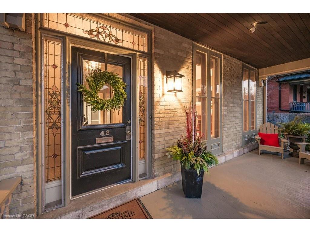 









42


Liverpool

Street,
Guelph,




ON
N1H 2K9

