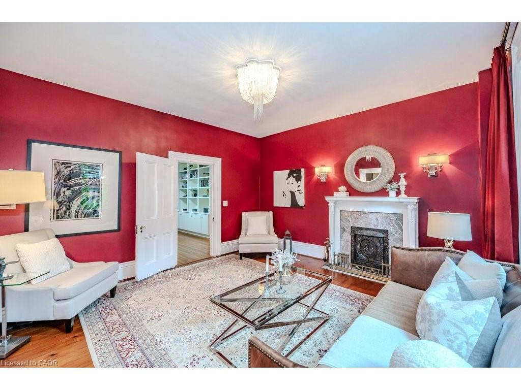 









42


Liverpool

Street,
Guelph,




ON
N1H 2K9

