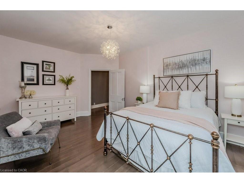 









42


Liverpool

Street,
Guelph,




ON
N1H 2K9

