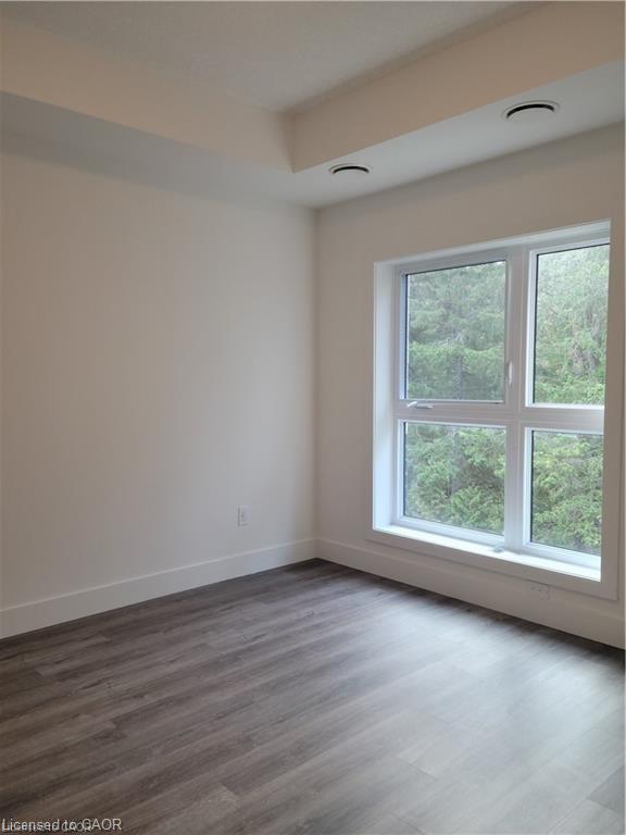 









1201


Lackner

Boulevard, 408,
Kitchener,




ON
N2A 4A8

