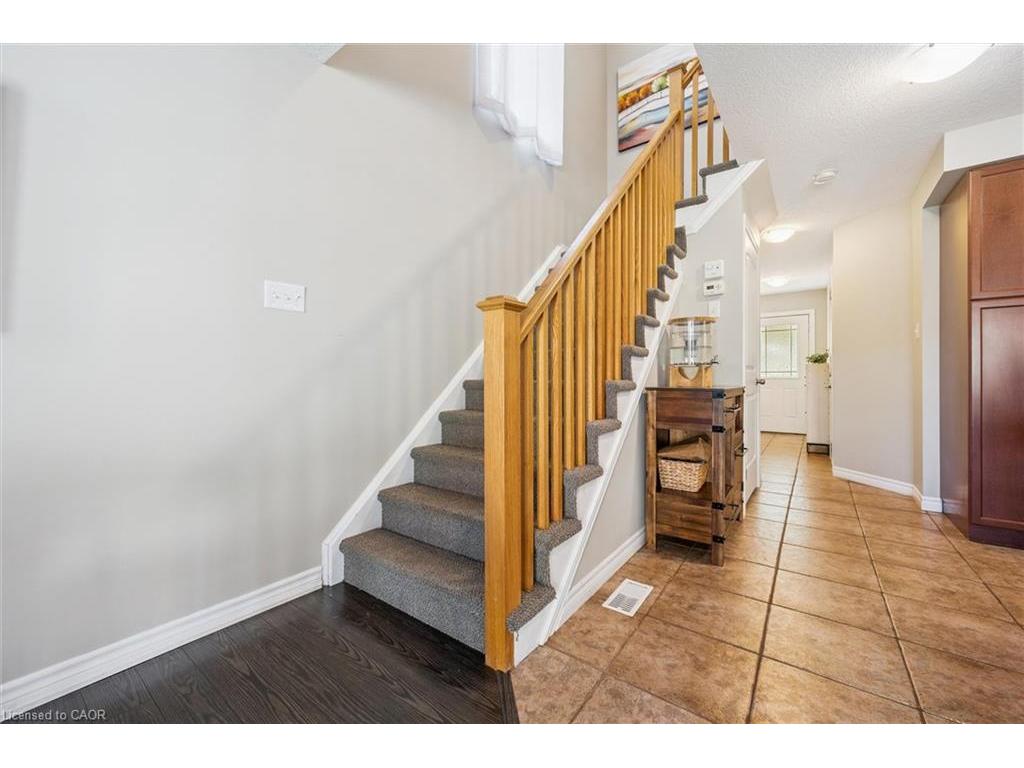 









10


Katemore

Drive,
Guelph,




ON
N1L 0J2

