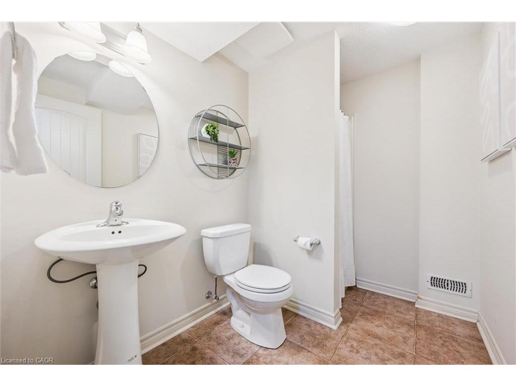 









10


Katemore

Drive,
Guelph,




ON
N1L 0J2

