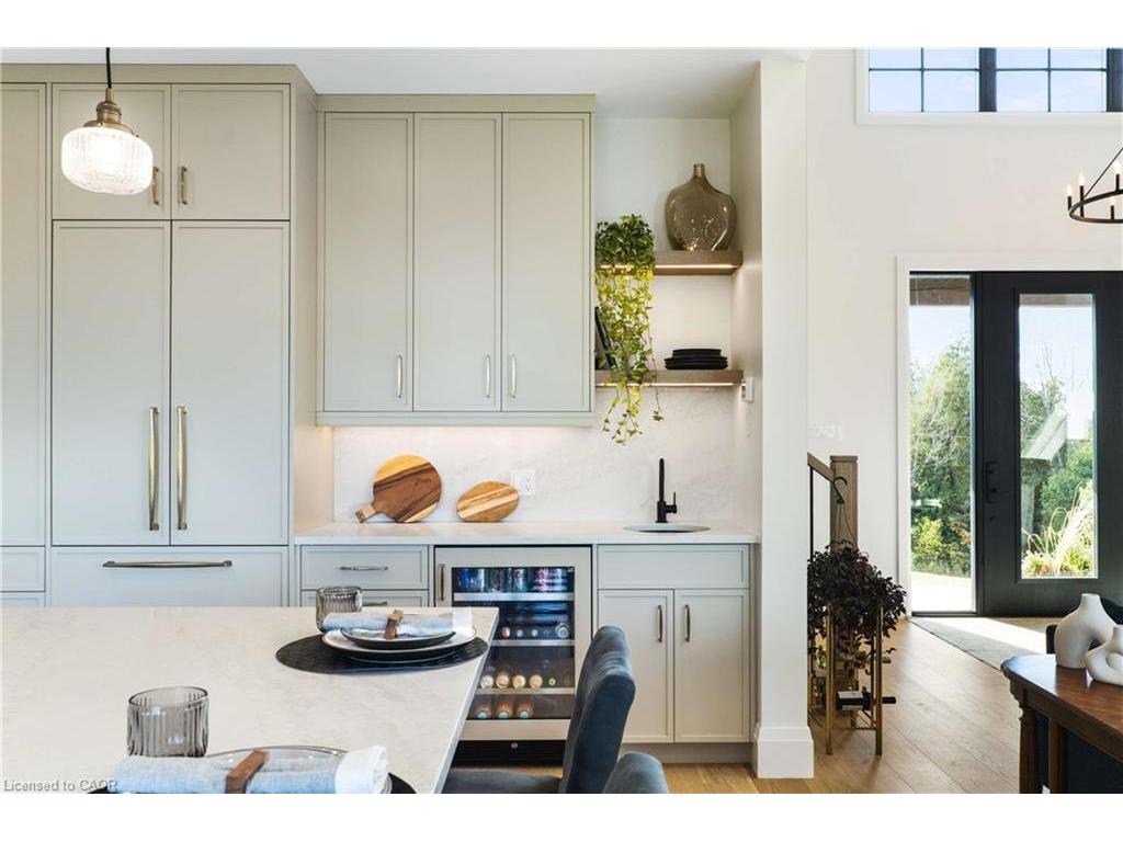 









7221


Wellington 21

Road,
Wellington,




ON
N0B 1B0

