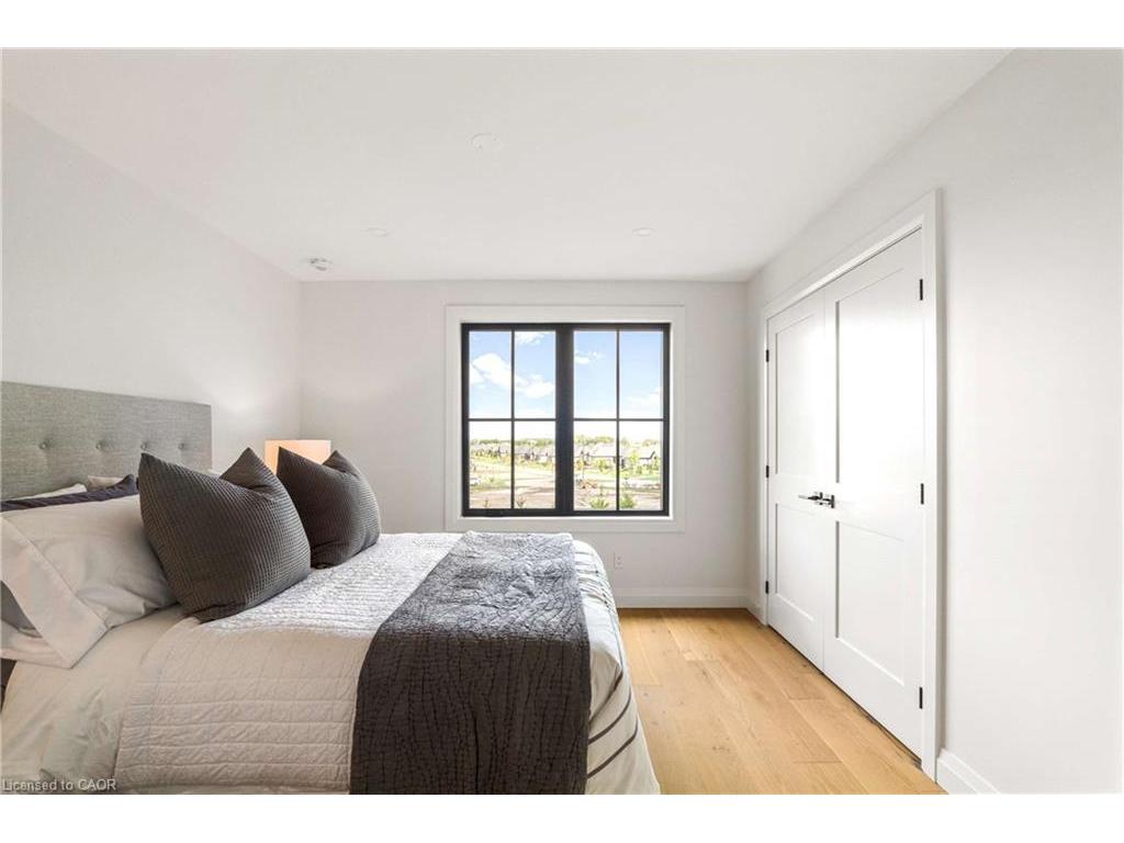 









7221


Wellington 21

Road,
Wellington,




ON
N0B 1B0

