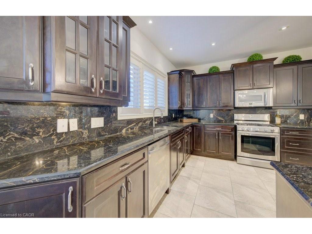 









6379


Christopher

Crescent,
Niagara Falls,




ON
L2H 0B3

