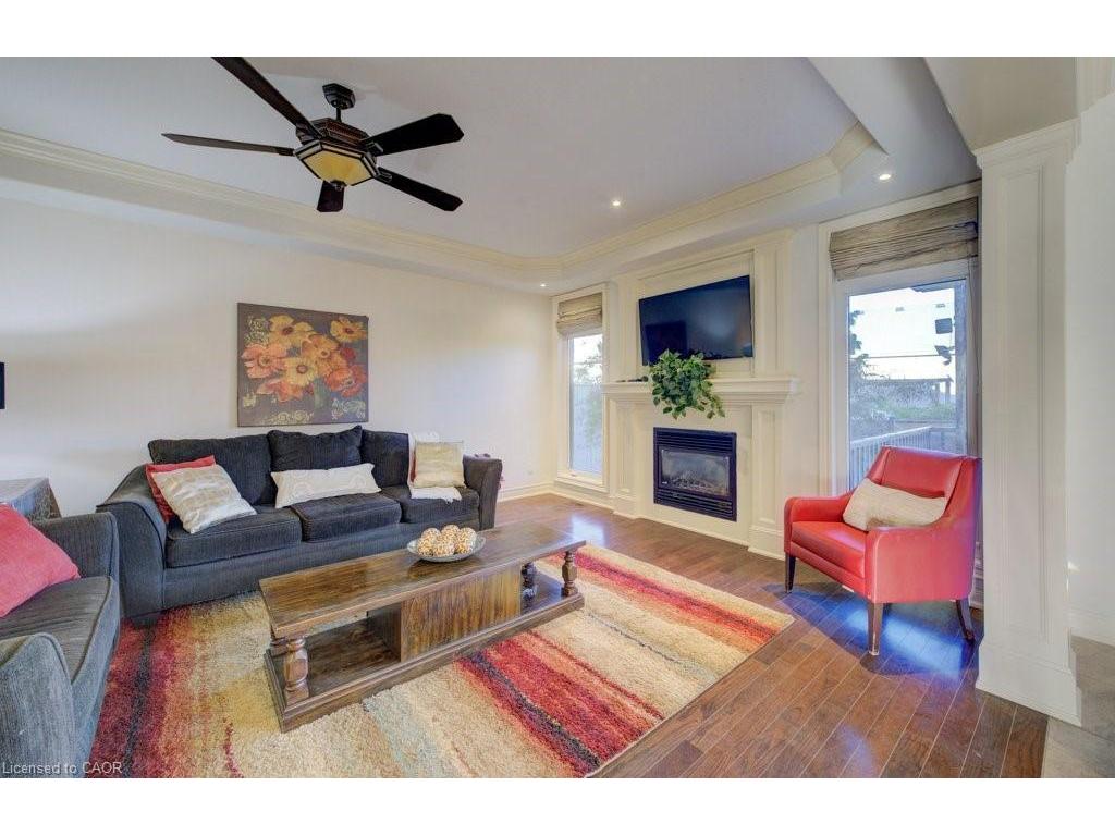 









6379


Christopher

Crescent,
Niagara Falls,




ON
L2H 0B3

