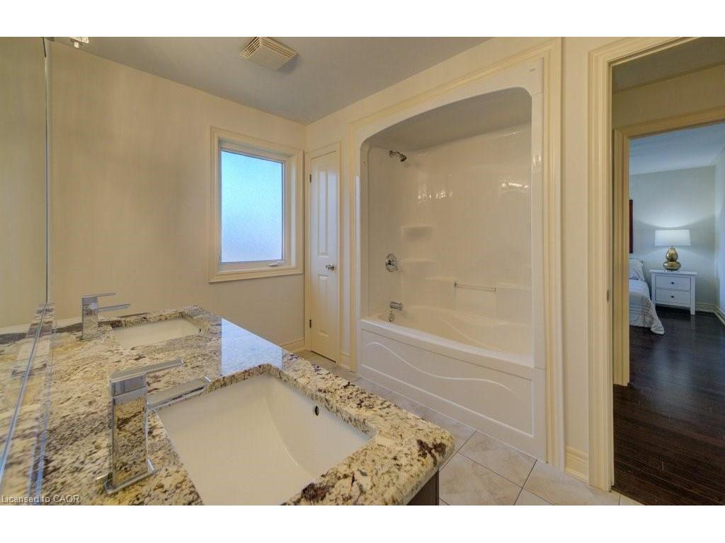 









6379


Christopher

Crescent,
Niagara Falls,




ON
L2H 0B3

