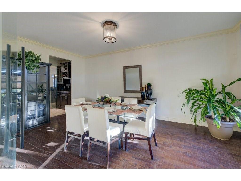 









6379


Christopher

Crescent,
Niagara Falls,




ON
L2H 0B3

