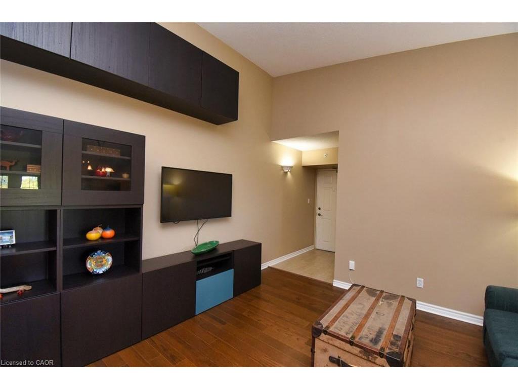 









2065


Appleby

Line, 411,
Burlington,




ON
L7L 7H2

