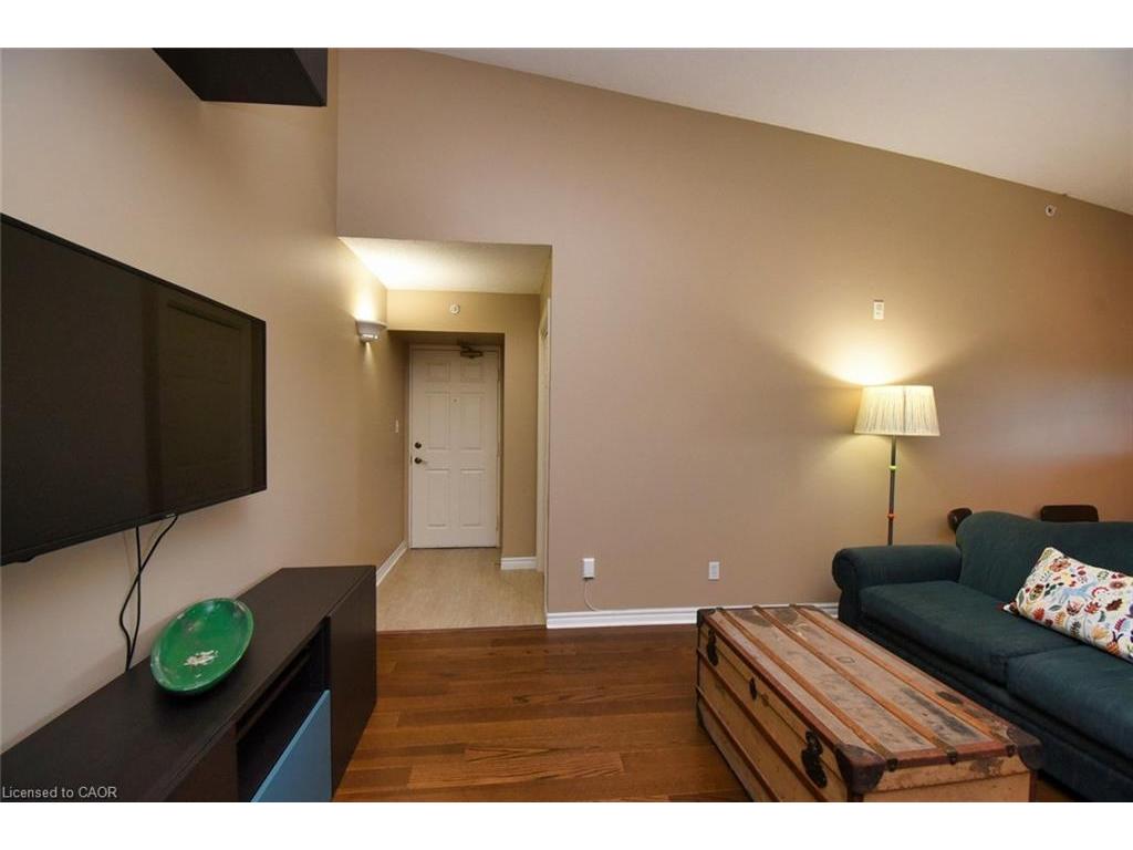 









2065


Appleby

Line, 411,
Burlington,




ON
L7L 7H2

