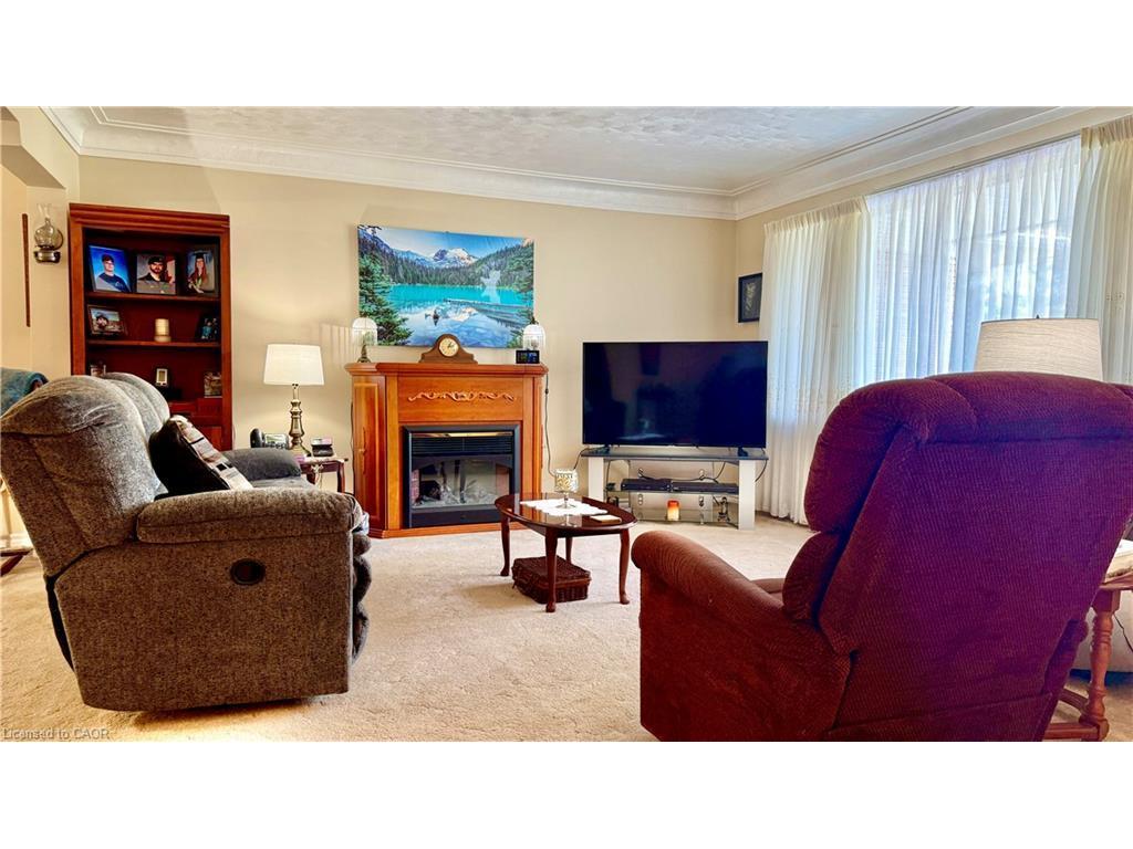 









1665


Cockshutt

Road,
Waterford,




ON
N0E 1Y0

