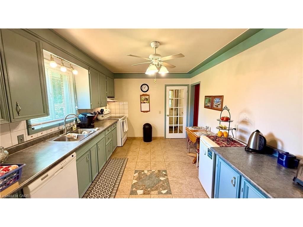 









1665


Cockshutt

Road,
Waterford,




ON
N0E 1Y0

