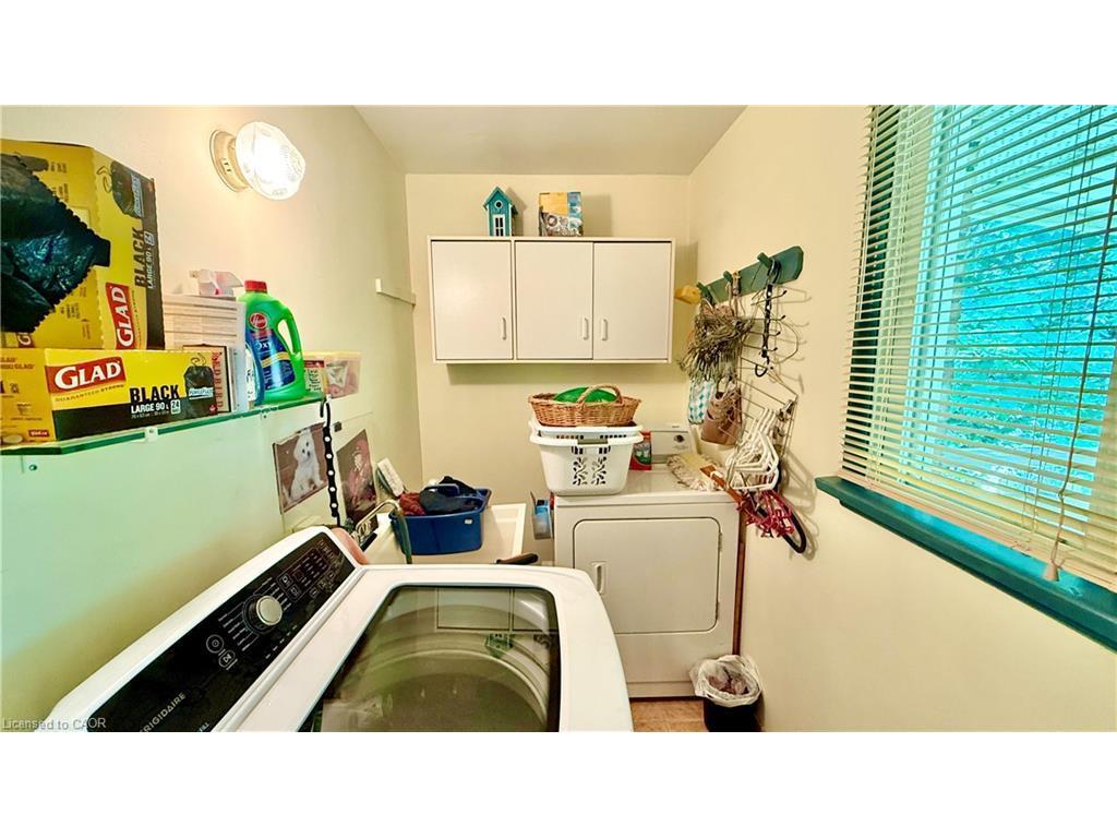 









1665


Cockshutt

Road,
Waterford,




ON
N0E 1Y0

