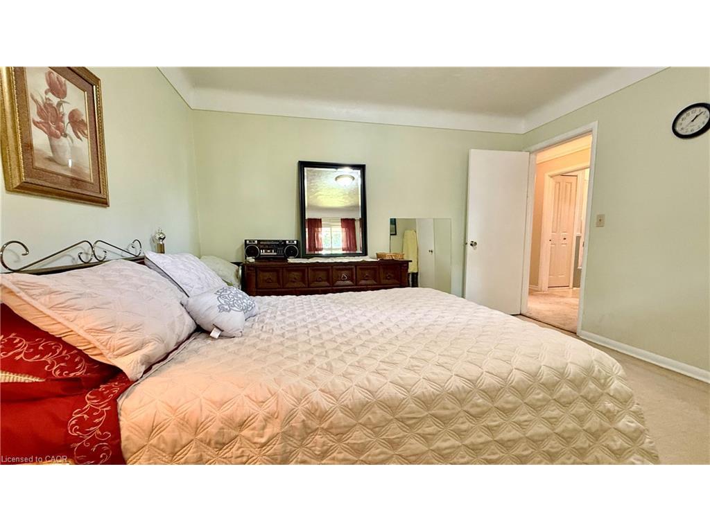 









1665


Cockshutt

Road,
Waterford,




ON
N0E 1Y0

