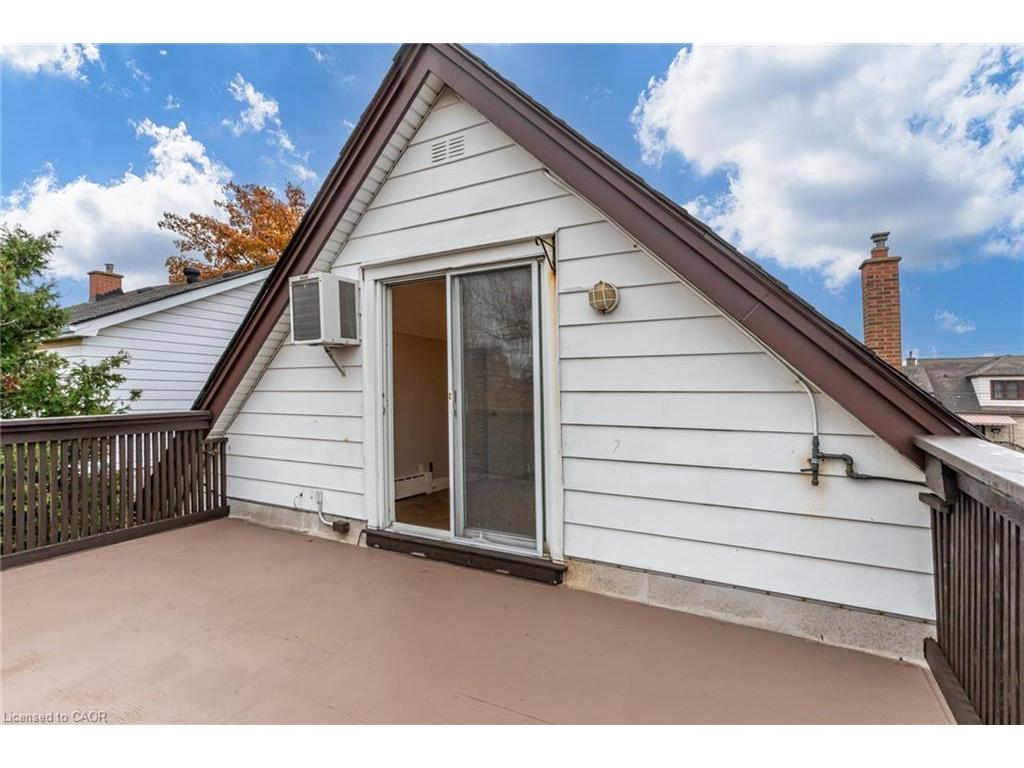 









15


Empress

Avenue,
Hamilton,




ON
L9A 1M1

