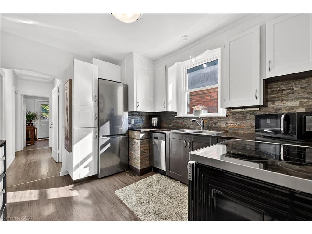 









199


West 2nd

Street,
Hamilton,




ON
L9C 3G2

