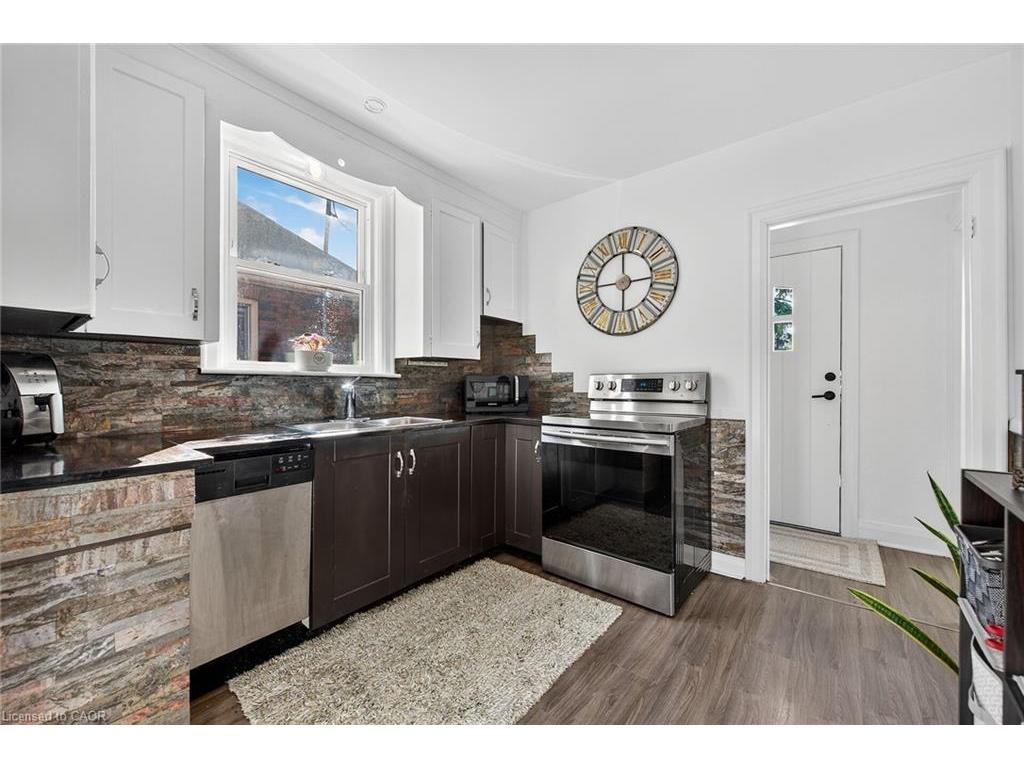 









199


West 2nd

Street,
Hamilton,




ON
L9C 3G2

