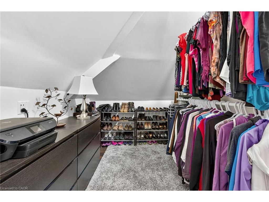 









199


West 2nd

Street,
Hamilton,




ON
L9C 3G2

