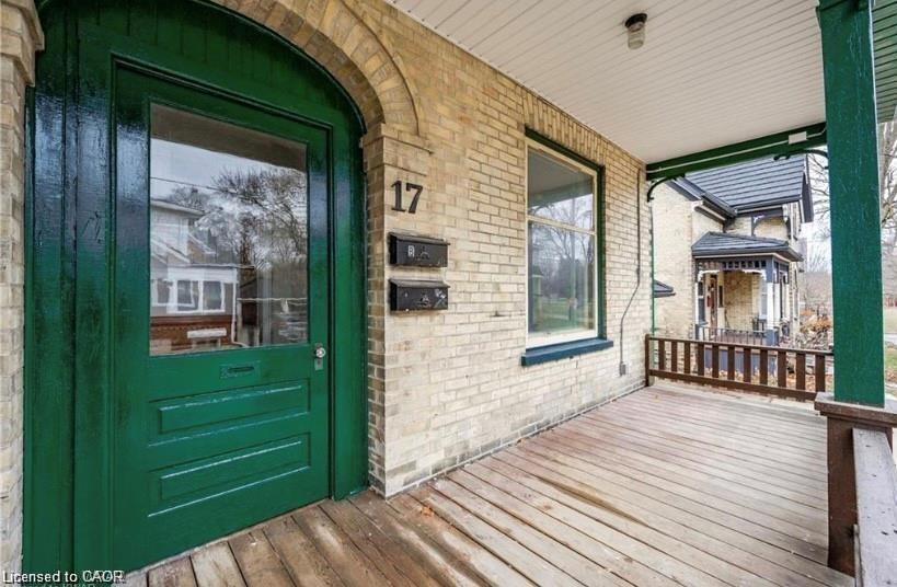 









17


Hilda

Place,
Kitchener,




ON
N2G 1K4

