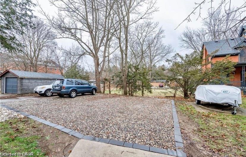 









17


Hilda

Place,
Kitchener,




ON
N2G 1K4

